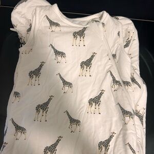 Kyte BABY White Sleep Sacks with Giraffe Print